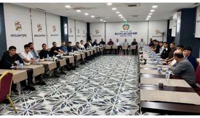 Ankara MİAD Başkanı Ahmet Turan Özbey Hekimhan Futbol Spor Kulübü Başkanlığına Seçildi