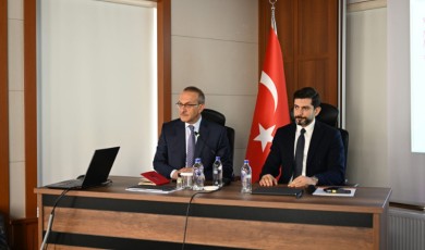 Malatya Valisi Seddar Yavuz Akçadağlı Esnaflarla Bir Araya Gelerek Kentsel Dönüşüm Sürecini Anlattı