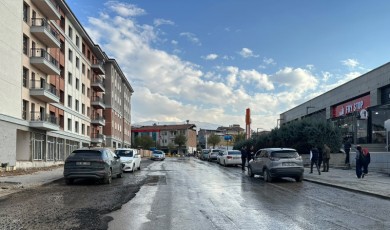 Öğretmenevi Konteyner Çarşısının Kaldırılmasıyla Kapanan Yol Yeniden Araç Trafiğine Açıldı