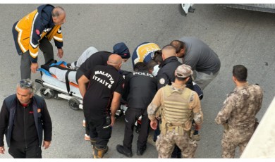 On Altı Yaşındaki Genç Çevreyolu Alt Geçidinden Kendisini Aşağı Bıraktı