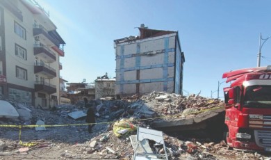 Rüşvet Soruşturmasında İfadeler Sızdı! "500 Bin Lira İçin Eşimin Gönderdiğini Sanıp Harcadım" Dedi