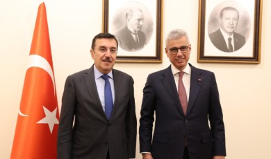Tepkilerin Odağındaki Şehir Hastanesi Projesi ve Sağlık Yatırımları Bakanlıkta Masaya Yatırıldı