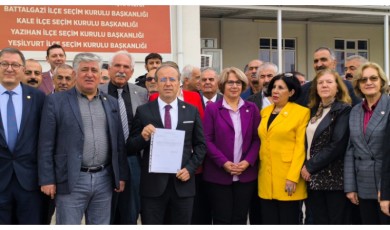 Yeni Parti Malatya İl Başkanı Basri İlhan Mazbatasını Alarak Yeni Dönem Çalışmalarına Başladı