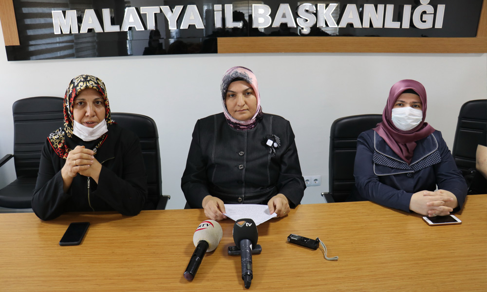 Aslan: Hayvanların yanındayız