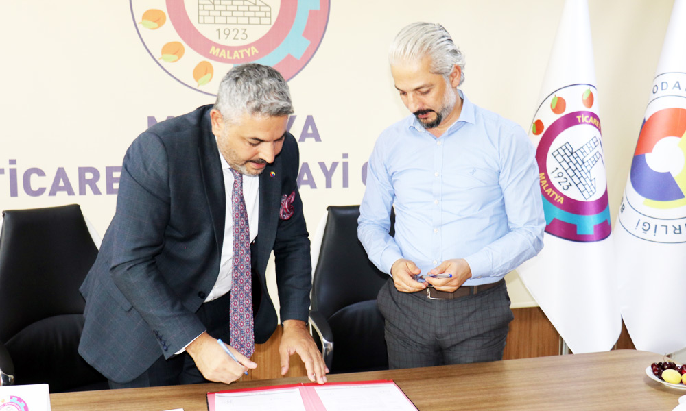 Sadıkoğlu: İş insanlarının yükünü hafifletiyoruz