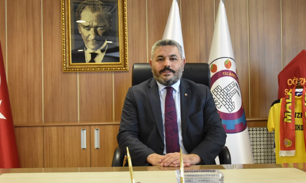 Sadıkoğlu: “Demokrasi mücadelesi geri gitmeyecektir”