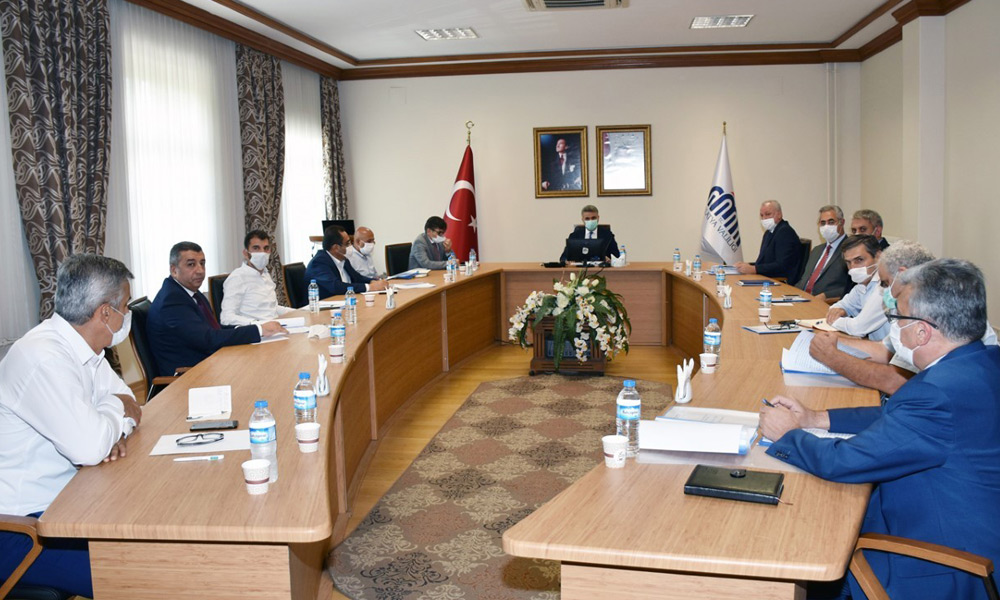 Şire Pazarının sorunları bu masada!