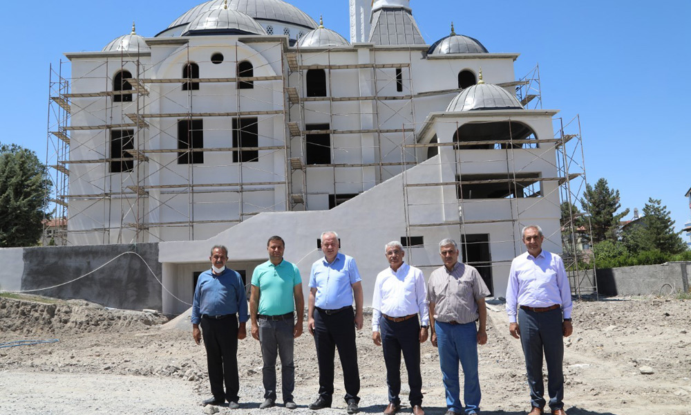 Güder: “Bayram namazını hep birlikte eda edelim”
