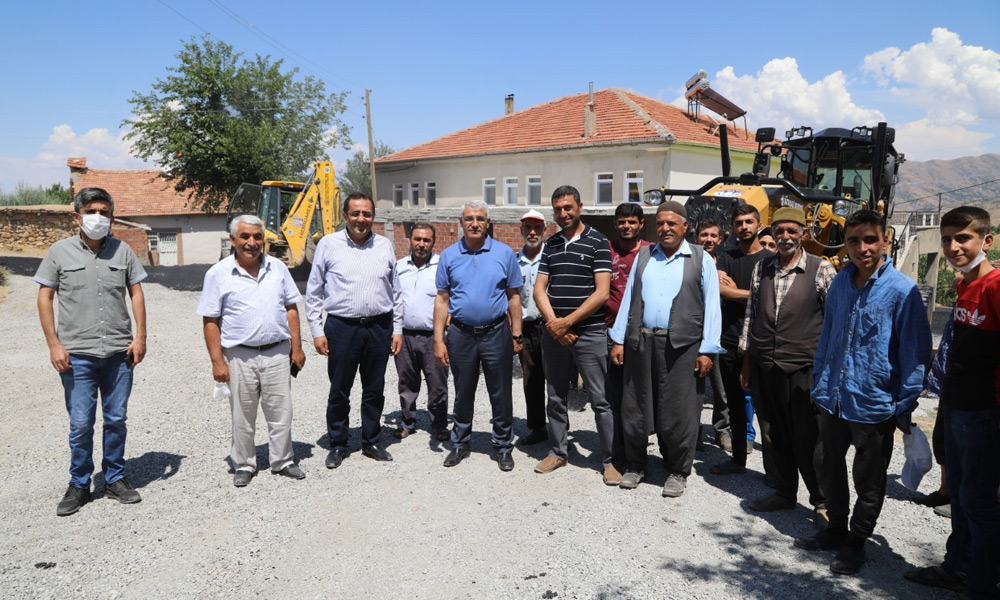 Güder: “Asfaltsız tek bir alanımız kalmayacak”