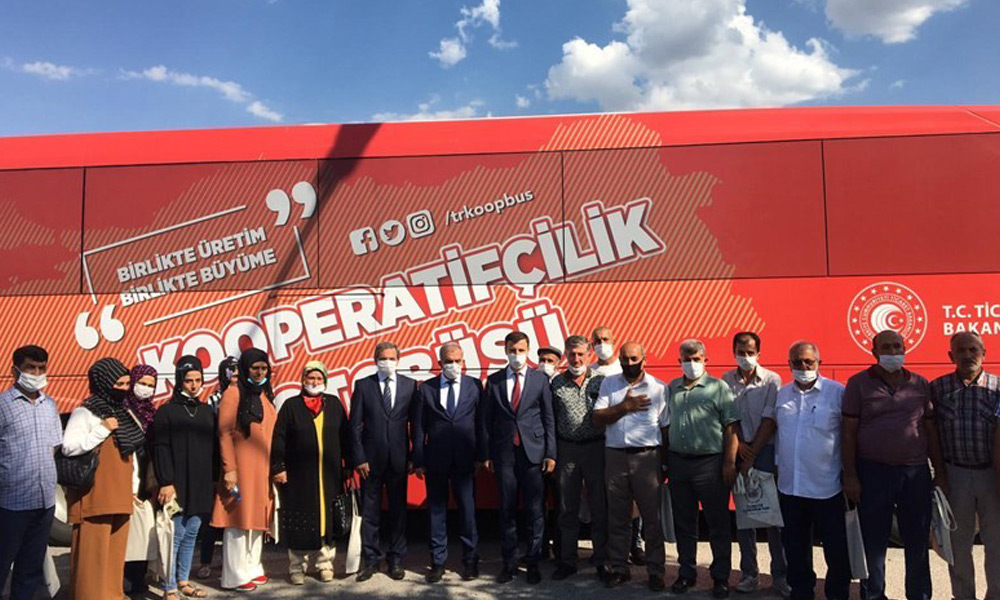 Kooperatifçilik otobüsü Kale'de!