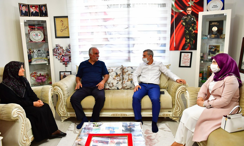 Başkan Çınar, şehit ailelerini unutmadı!