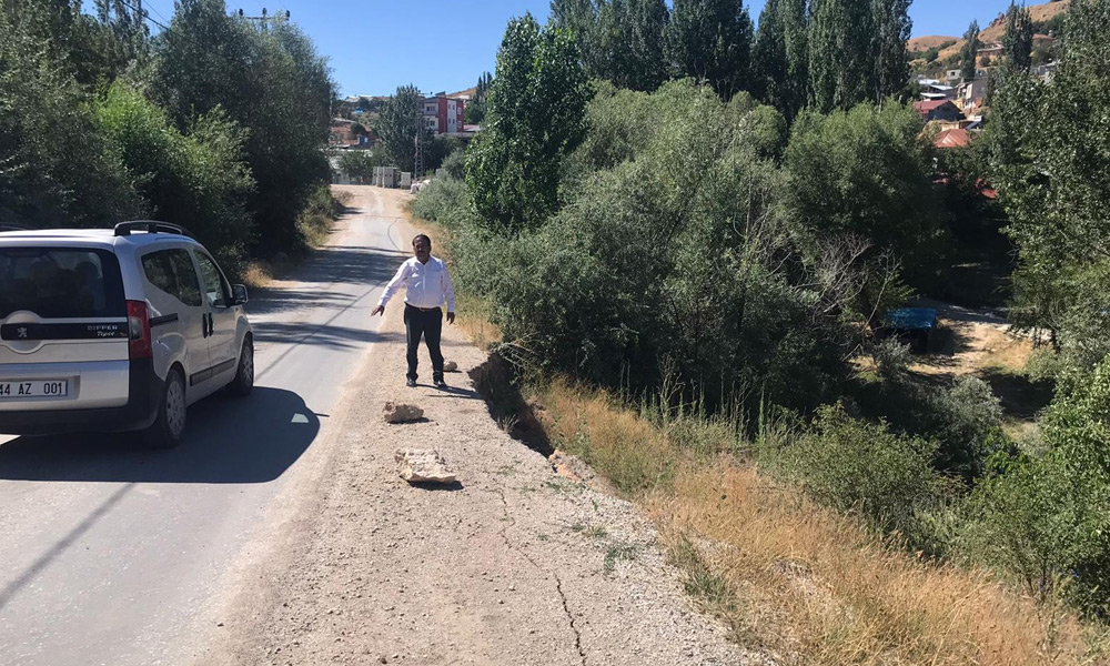 Mahalleli canından bezdi!