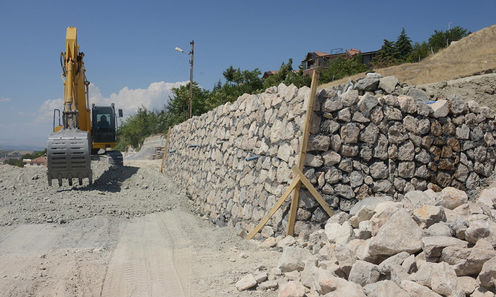 O cadde genişletiliyor