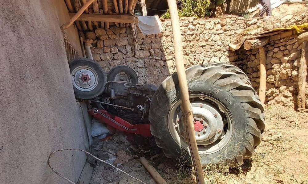 Feci kaza! Sürücü yaralandı