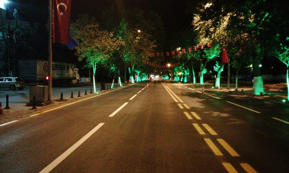 Gece mesaisi...