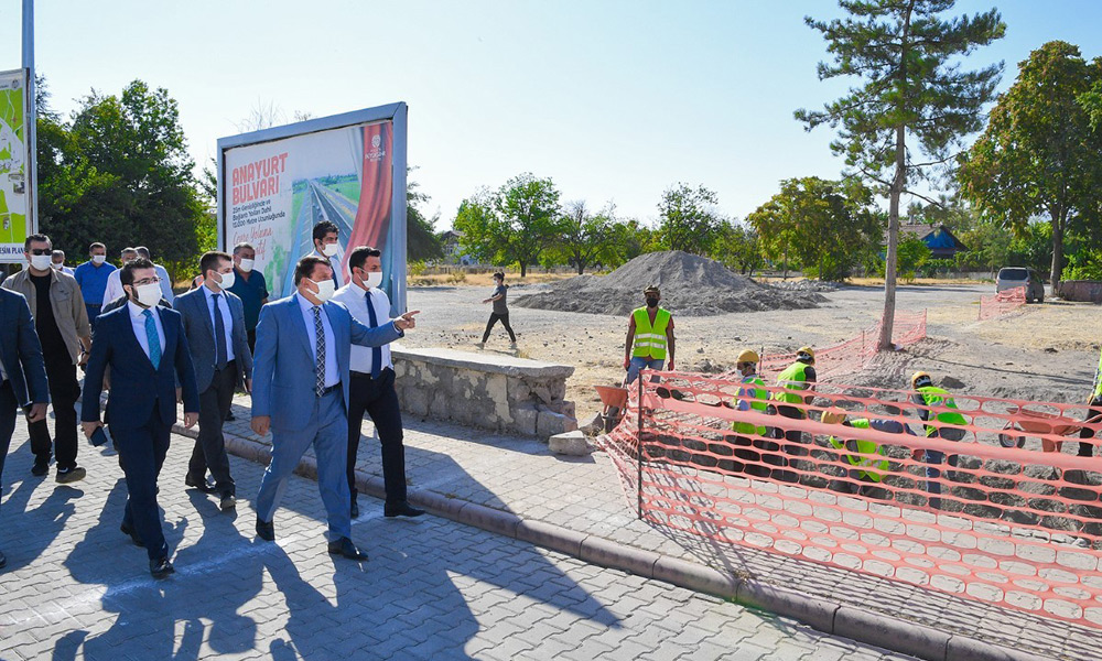 Gürkan, kazı çalışmalarını inceledi