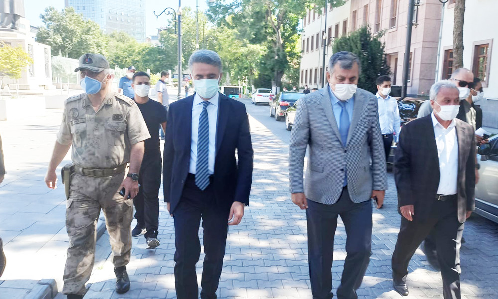 Baruş: 'Zorunlu karantinaya alınacaklar'