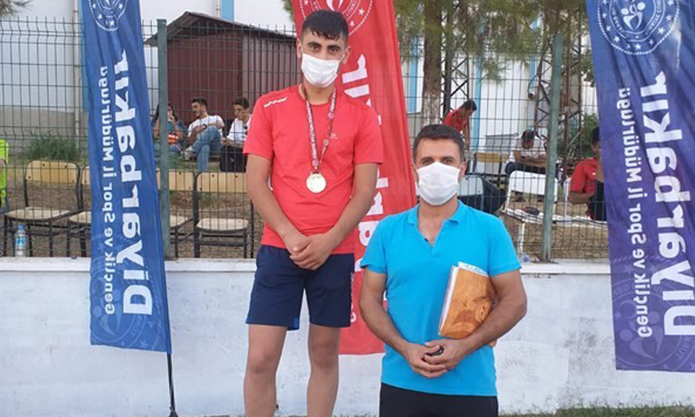 Sporcu kuzenlerden başarı!