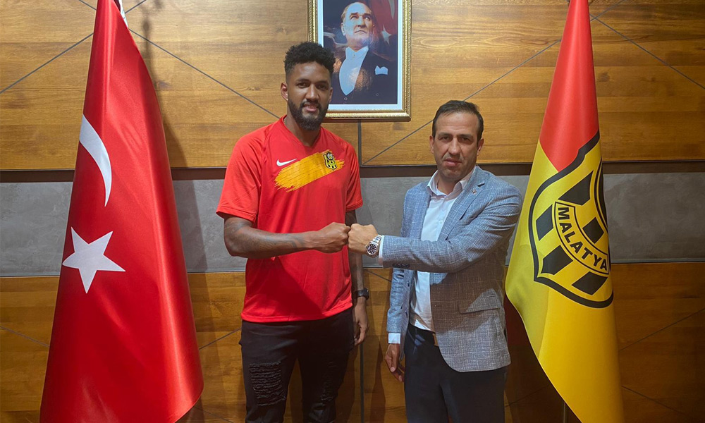 Stopere yeni transfer