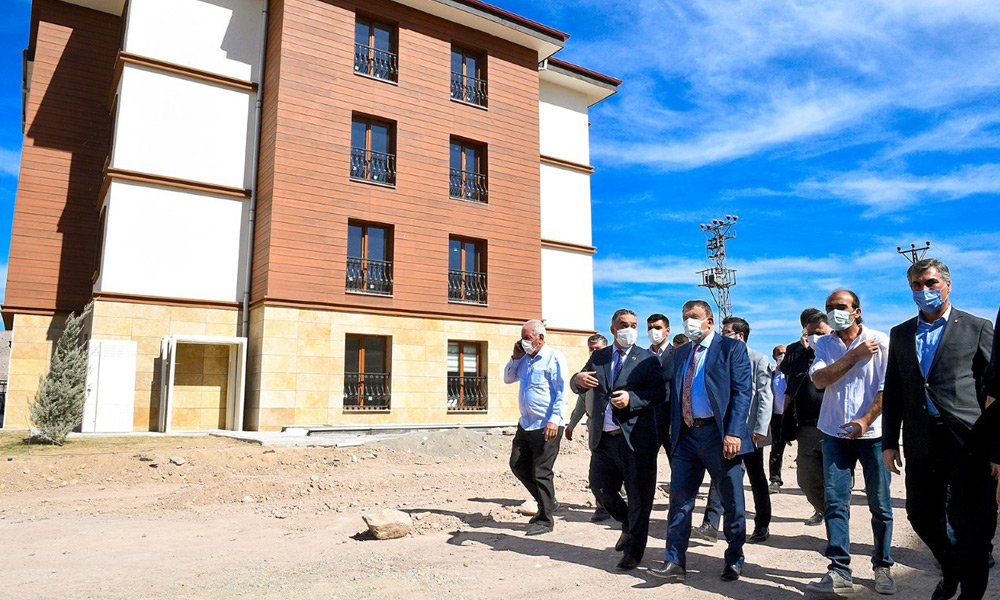Gürkan: 5 bin civarında konut yapılacak