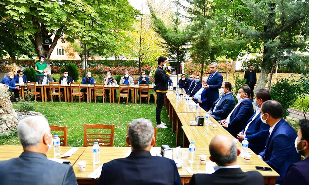 Çınar: “Galericiler sitelerimizin ruhsat problemini çözdük”