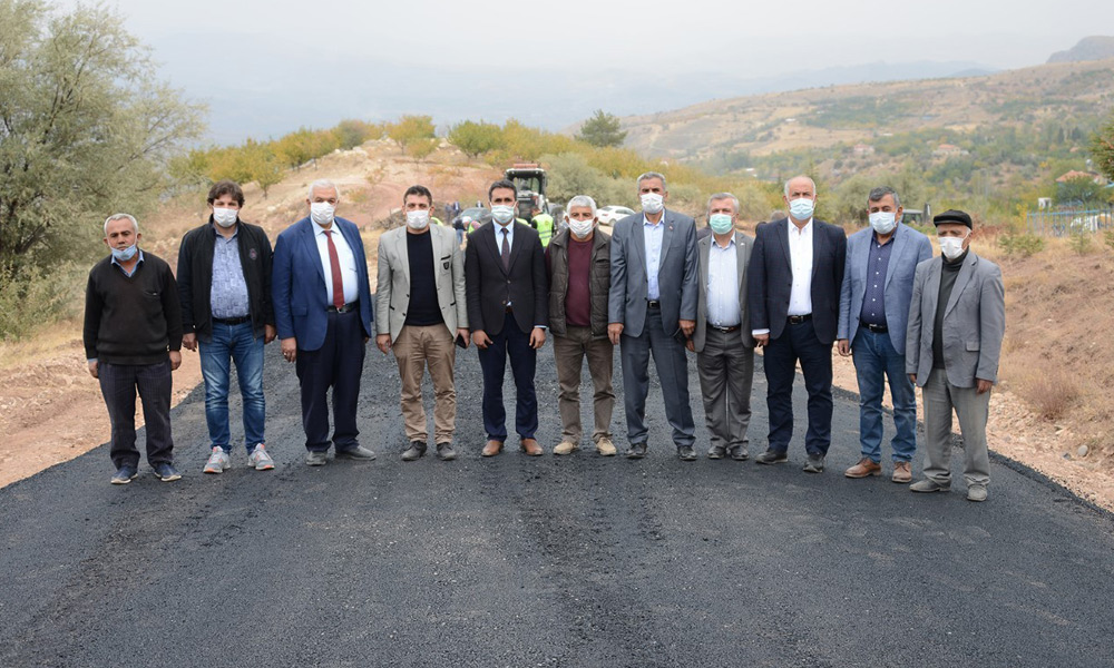 Dursunlu, yeni yapılan yollarla hayat buldu