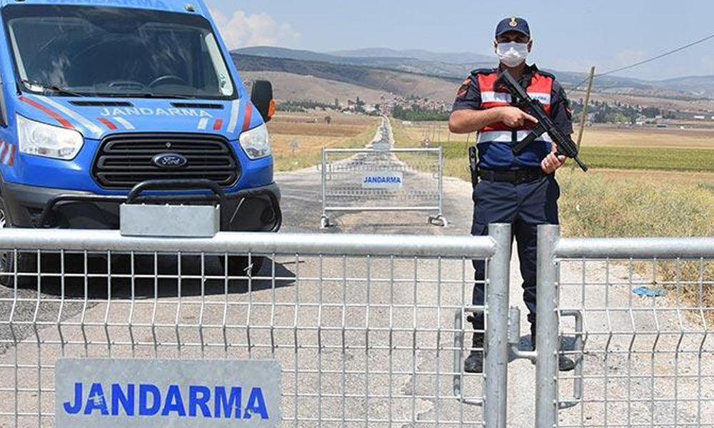 İki mahalle karantinaya alındı