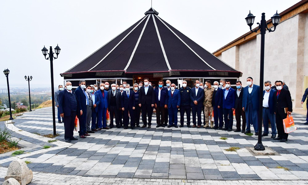 Çınar: “Fedakârlığınızı takdirle karşılıyoruz”