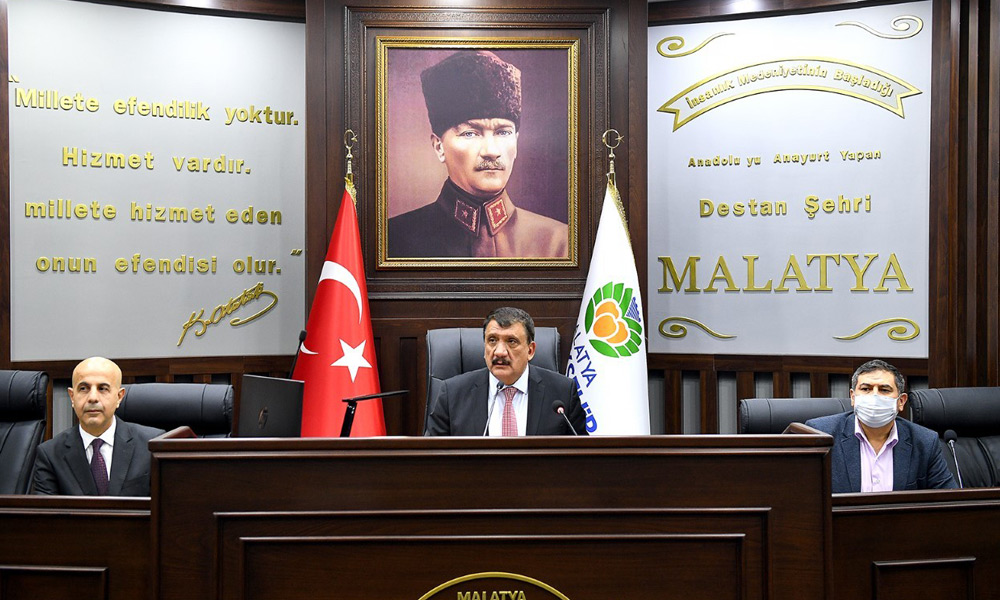 Gürkan: “Hizmet üretirken kaliteyi de yükseltiyoruz”