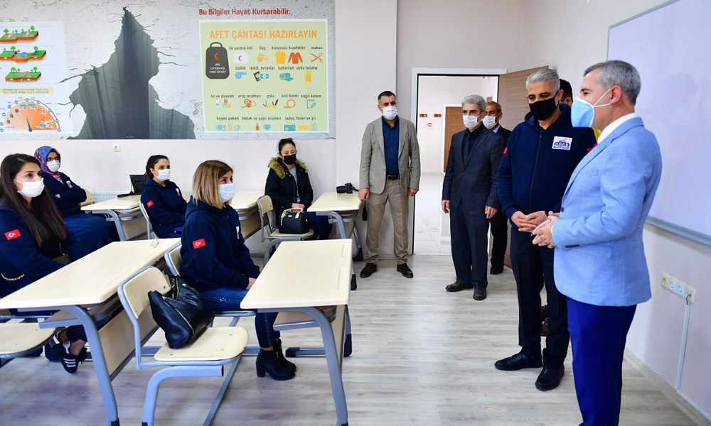 Çınar: “Deprem eğitimi ile katkı sağladık”