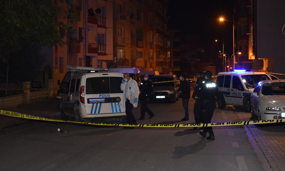 Cinayet! Karısını acımadan öldürdü