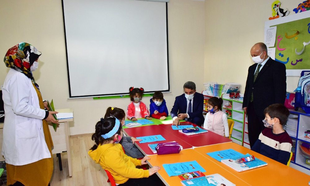 'Değerlerini bilen bir nesil yetişiyor'