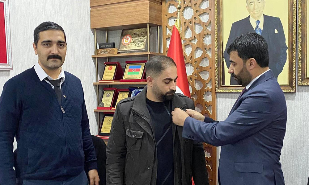 Partilerinden istifa edip buraya geçtiler
