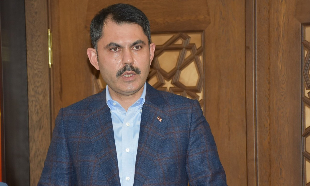 Bakan Kurum: “Kendi kulağını çek ki boş laflar etmeyesin”