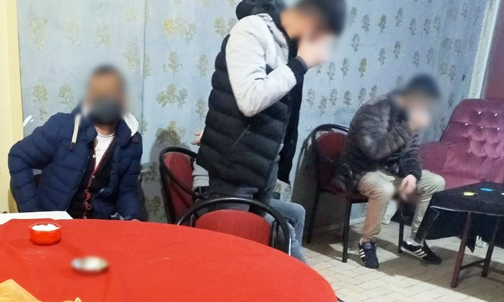6 kişi kıskıvrak!