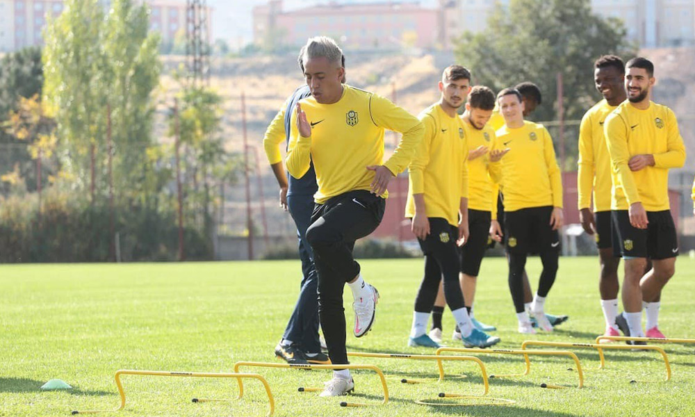 Cueva ile yollar ayrıldı!