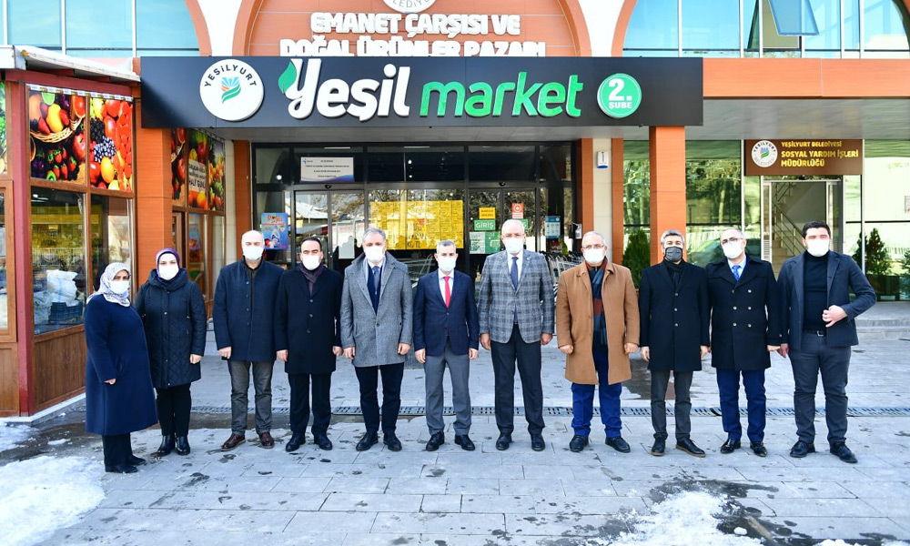 Çınar: “Yeşilyurt, geleceğe umutla bakıyor”