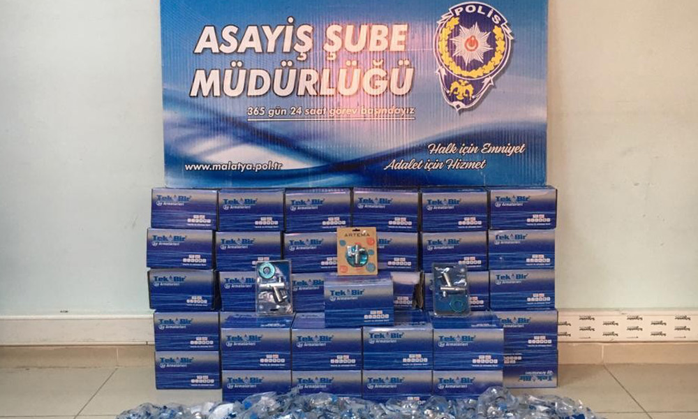 İş yerine dadanan hırsız kıskıvrak!