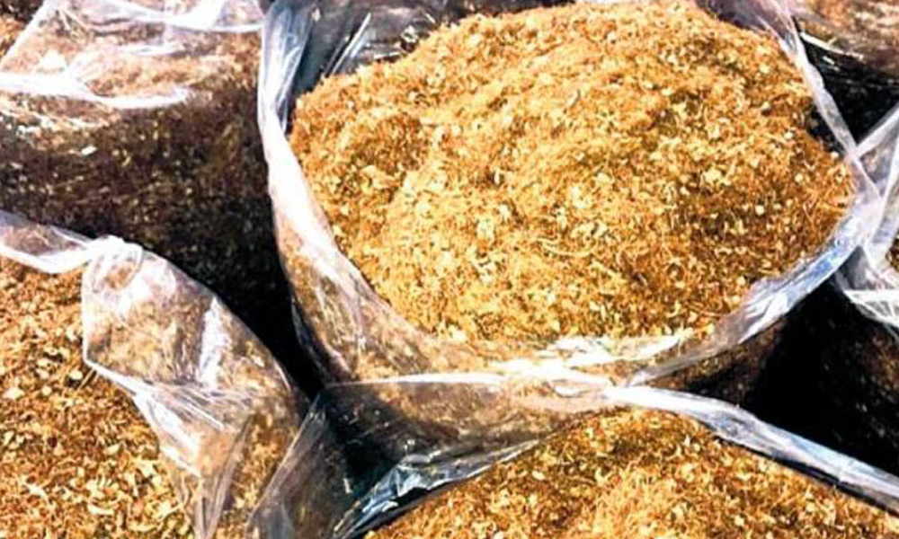 3 ton kuru tütün çalındı!