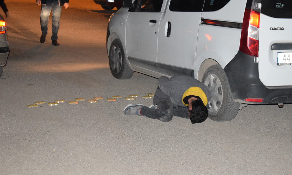 Dur ihtarına uymadılar!