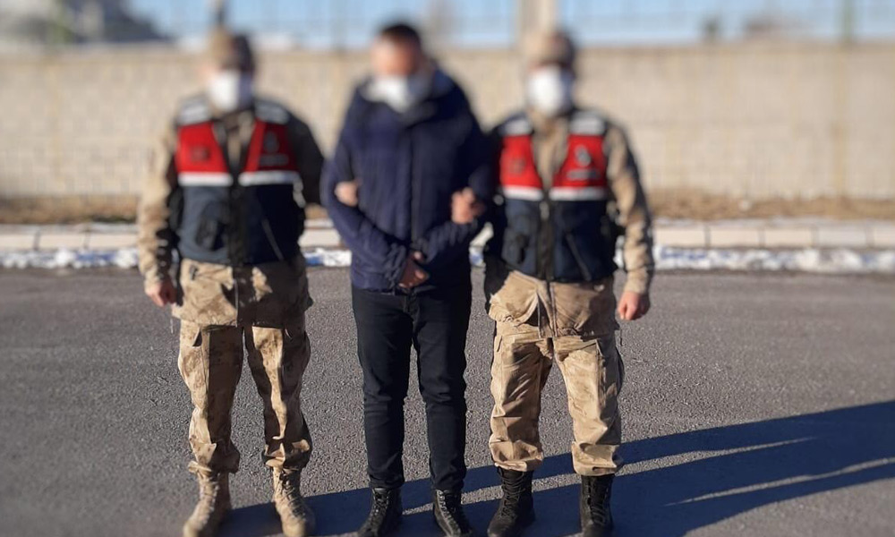 Eski polis memuru tutuklandı!