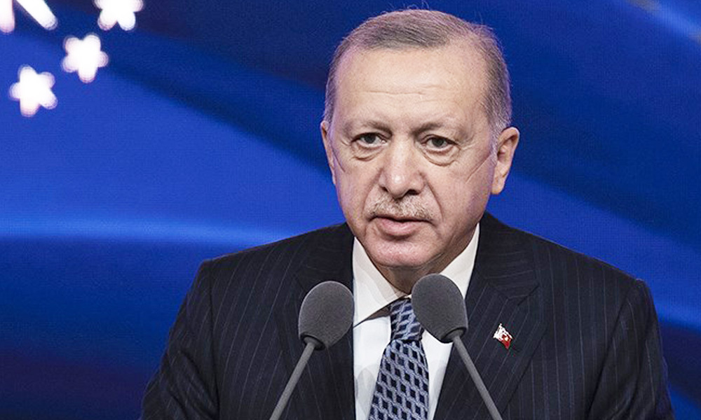 Erdoğan: “Ailemize yönelik çok büyük operasyonlar çekiliyor”
