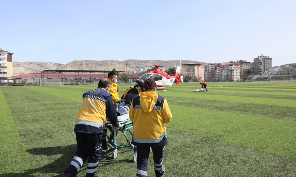 Ambulans bu kez 112 personeli için havalandı