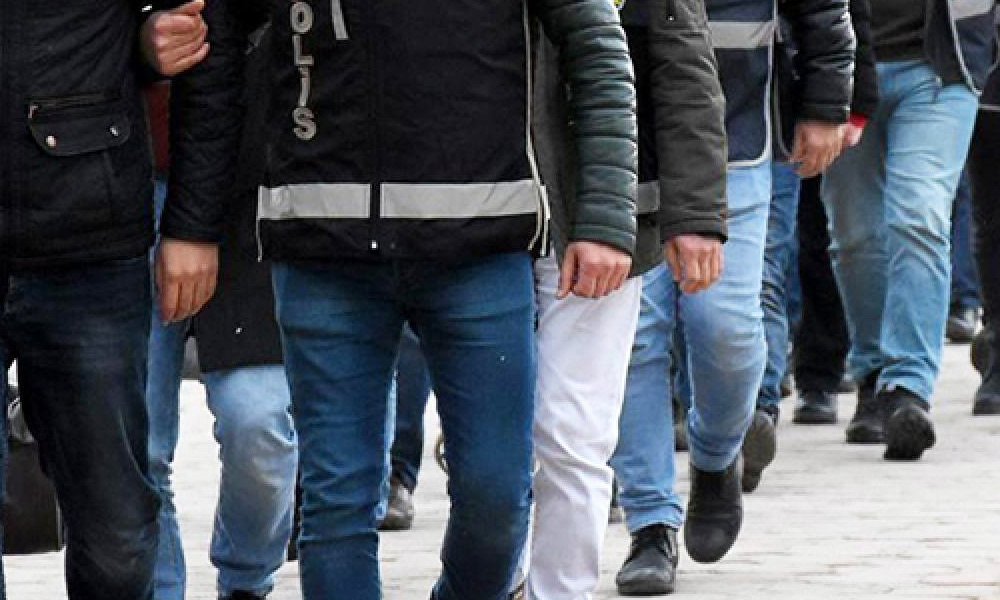 Terör operasyonunda 10 şahıs kıskıvrak!