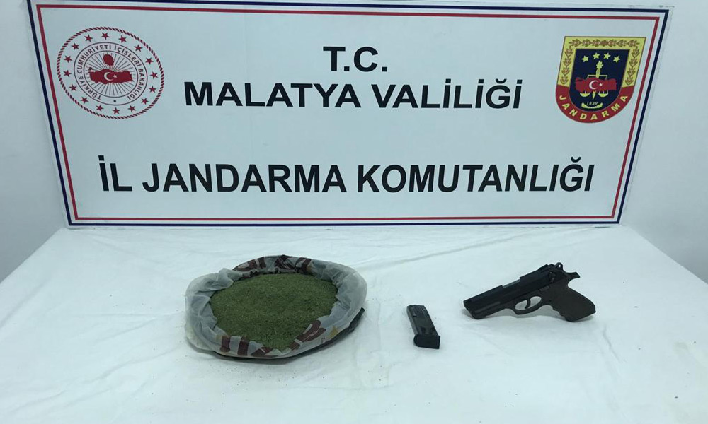 Uyuşturucu operasyonunda 2 gözaltı!