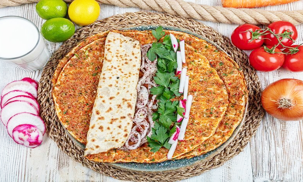 Bir sebze yemeği olarak 'LAHMACUN'