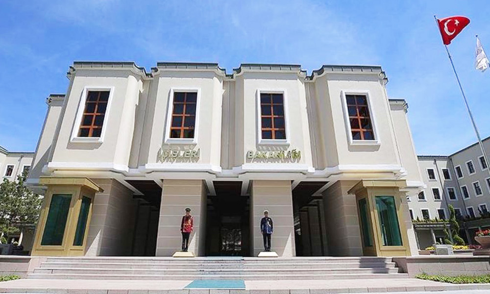 4 personel görevden uzaklaştırıldı!
