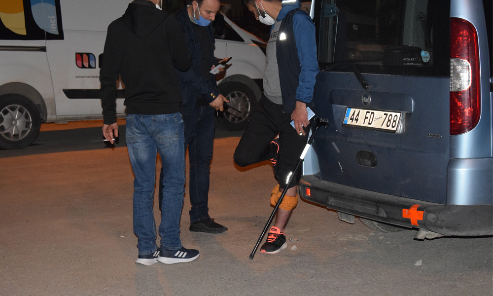Otomobille gelip ateş açıp kaçtılar