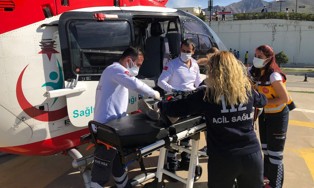İmdada ambulans helikopter yetişti