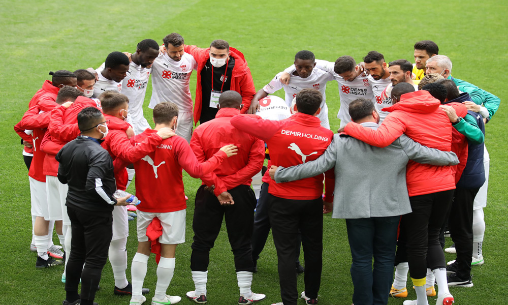 Sivasspor’da 4 eksik!